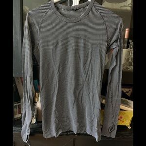 Lululemon long sleeve top